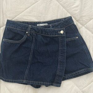 Zara Women's Dark Blue Denim Skort